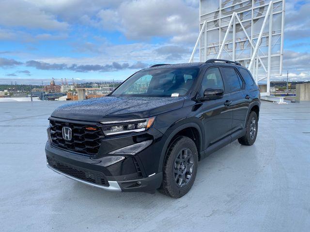 new 2025 Honda Pilot car, priced at $49,899