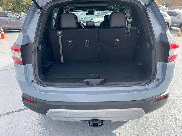 new 2025 Honda Pilot car, priced at $50,805