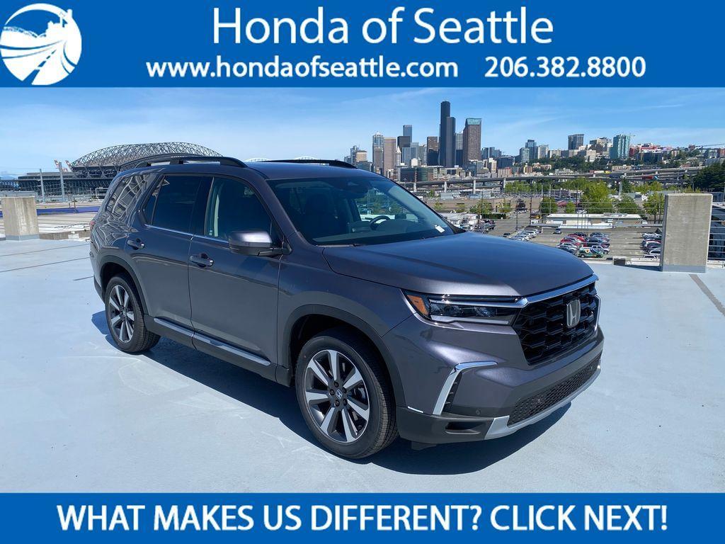 new 2025 Honda Pilot car, priced at $50,595