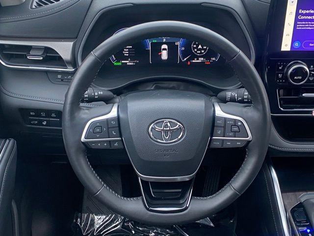 used 2024 Toyota Highlander Hybrid car, priced at $48,988