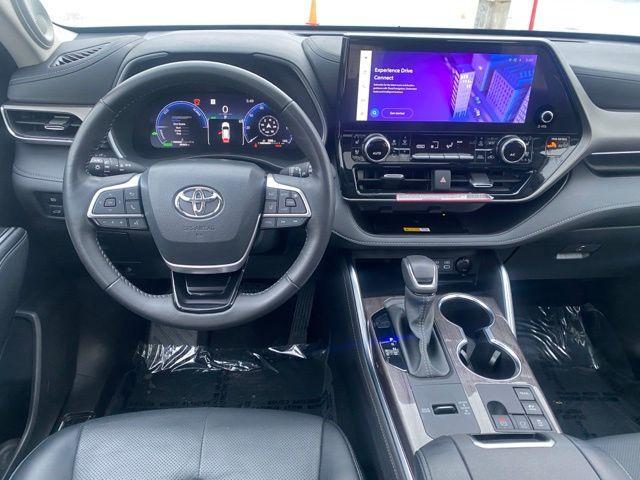 used 2024 Toyota Highlander Hybrid car, priced at $48,988