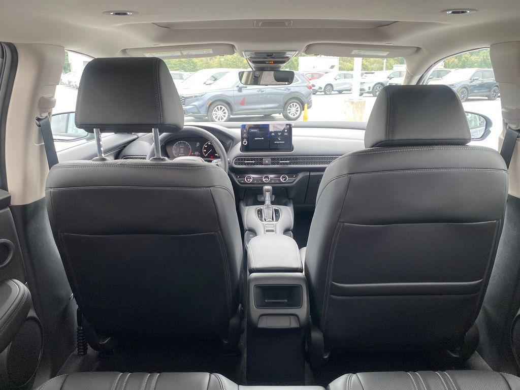 new 2026 Honda HR-V car, priced at $32,899