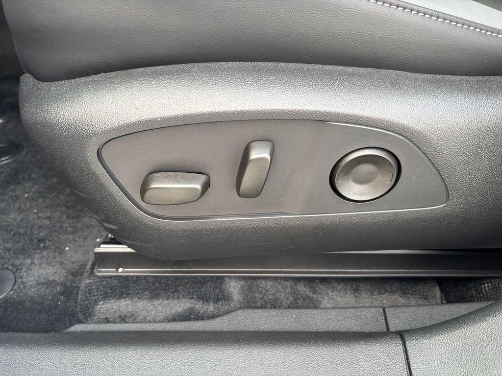 new 2025 Honda Prologue car, priced at $55,606