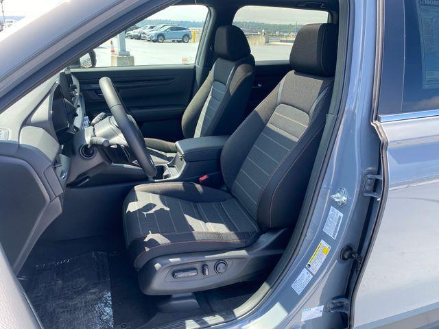 new 2025 Honda CR-V Hybrid car, priced at $37,249