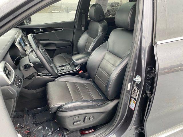 used 2019 Kia Sorento car, priced at $22,994