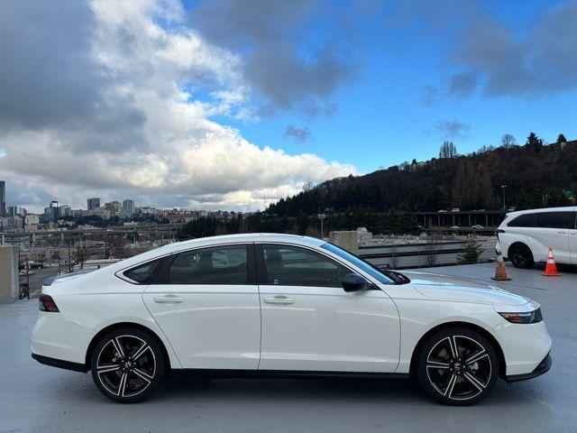 new 2025 Honda Accord Hybrid car, priced at $34,699