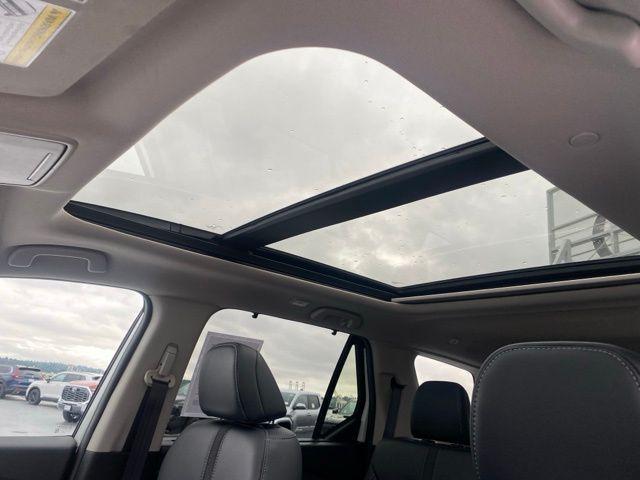 used 2025 Honda Pilot car, priced at $47,988