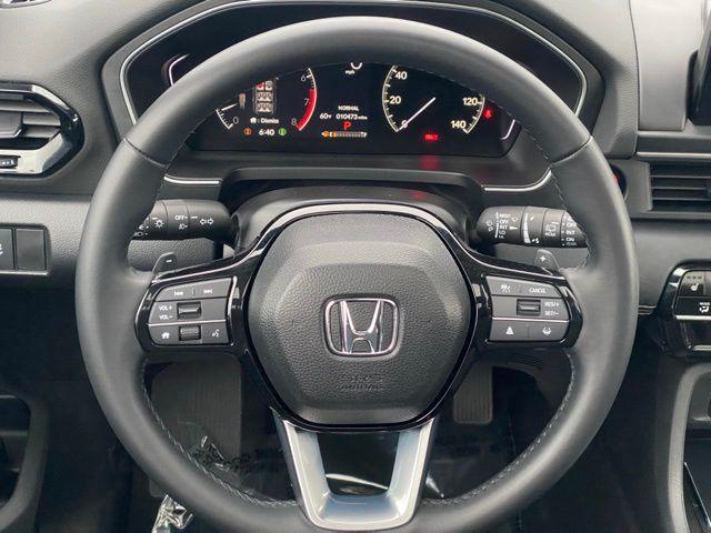 used 2025 Honda Pilot car, priced at $47,988