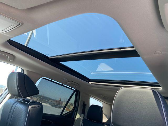 new 2025 Honda Pilot car, priced at $55,215