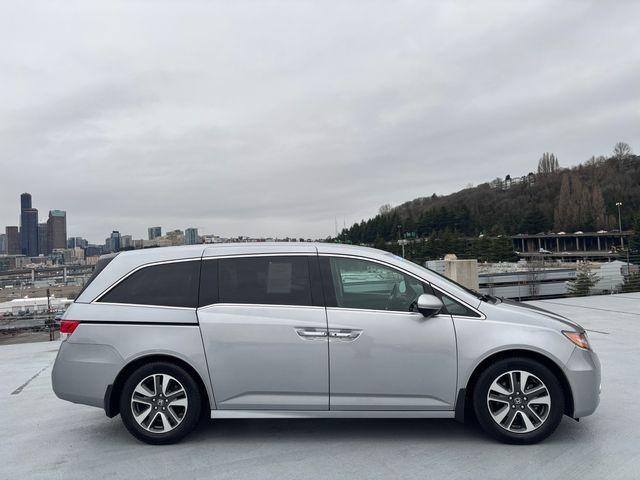 used 2016 Honda Odyssey car, priced at $17,339