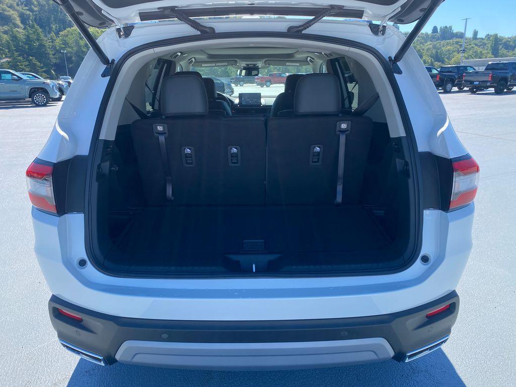 new 2025 Honda Pilot car, priced at $54,530