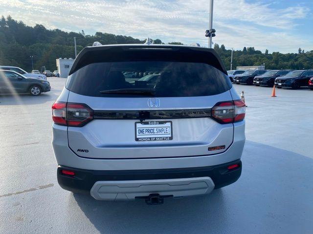 used 2025 Honda Pilot car, priced at $48,988