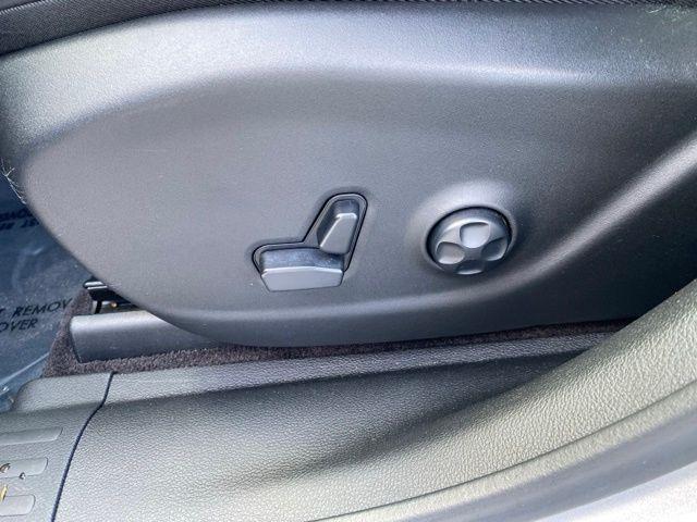used 2016 Jeep Cherokee car, priced at $10,988