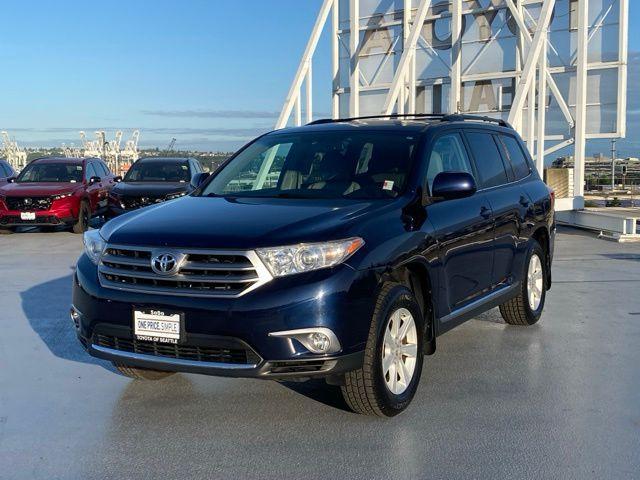 used 2013 Toyota Highlander car, priced at $14,988