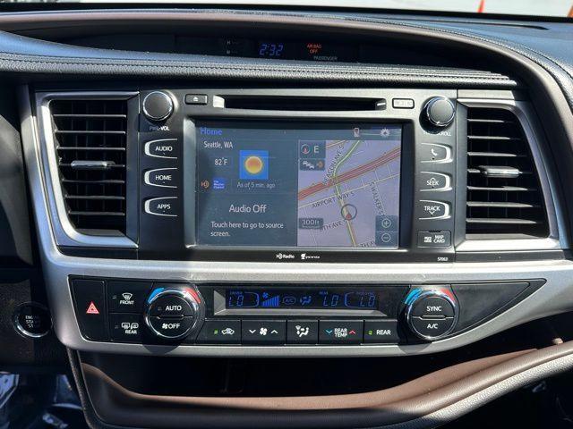 used 2015 Toyota Highlander car, priced at $17,988