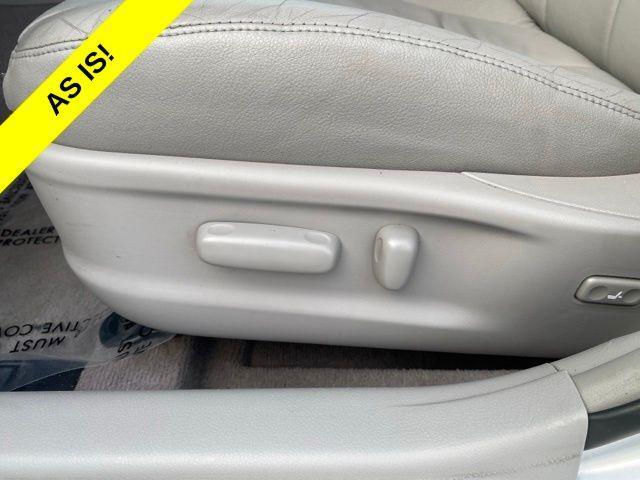 used 2007 Toyota Camry Hybrid car, priced at $7,988