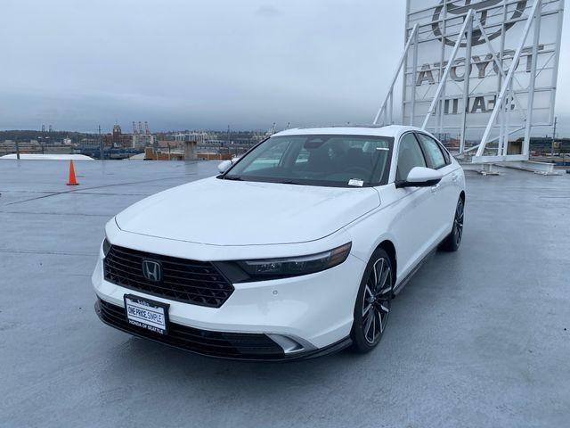 new 2024 Honda Accord Hybrid car, priced at $39,399