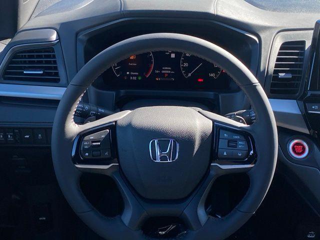 new 2026 Honda Odyssey car, priced at $44,777