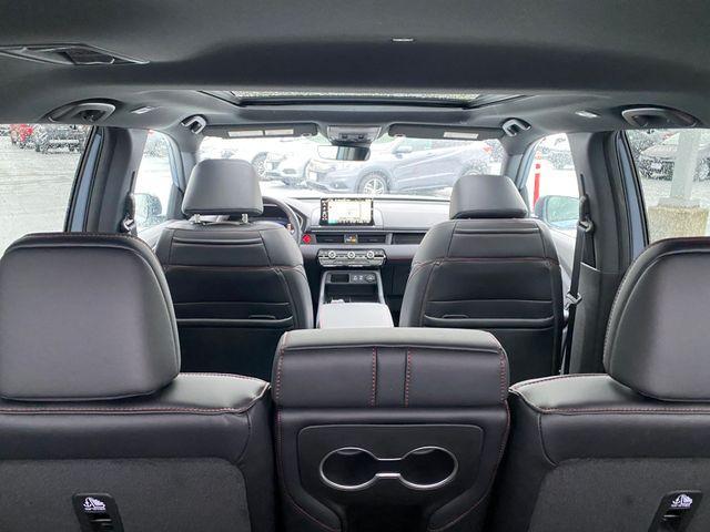new 2025 Honda Pilot car, priced at $54,999