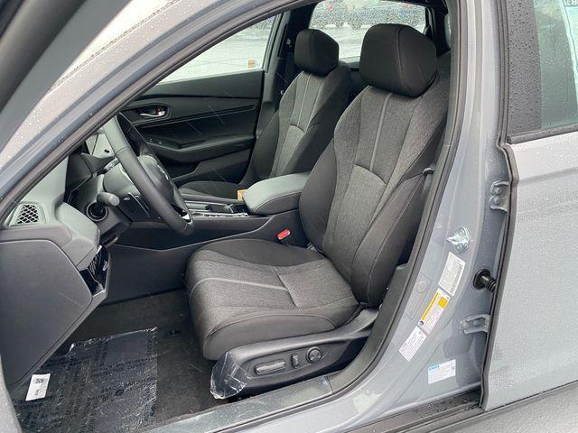 new 2025 Honda Accord Hybrid car, priced at $34,459