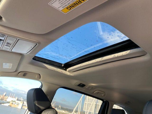 new 2026 Honda Odyssey car, priced at $42,877