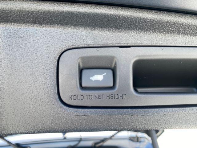 new 2025 Honda CR-V Hybrid car, priced at $39,795