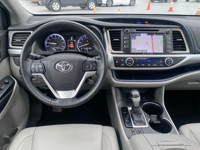 used 2016 Toyota Highlander car, priced at $22,988