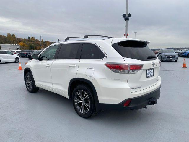 used 2016 Toyota Highlander car, priced at $22,988