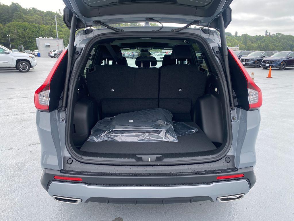 new 2026 Honda CR-V Hybrid car, priced at $40,400