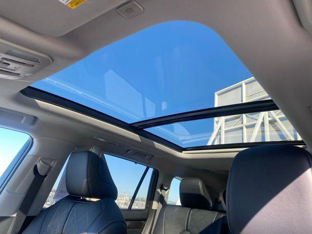 used 2024 Toyota Highlander car, priced at $52,988