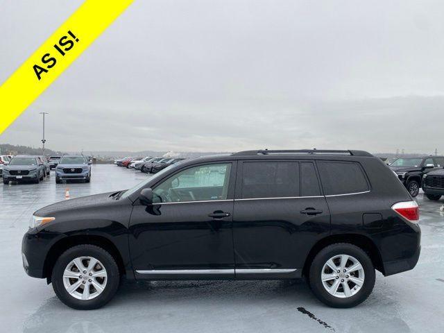 used 2013 Toyota Highlander car, priced at $15,738