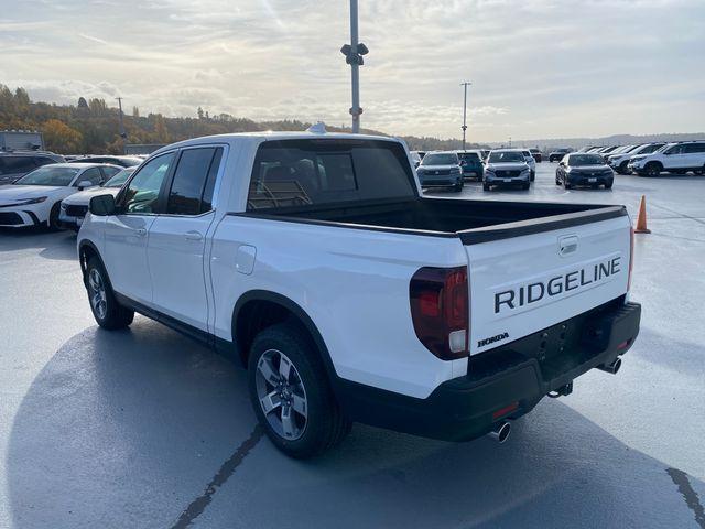 new 2025 Honda Ridgeline car, priced at $43,699