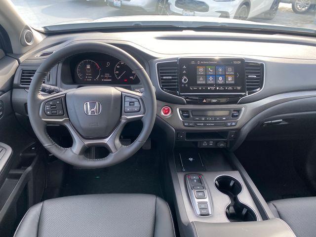 new 2025 Honda Ridgeline car, priced at $43,377