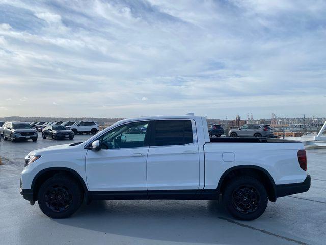 new 2025 Honda Ridgeline car, priced at $43,377