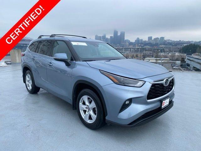 used 2022 Toyota Highlander car, priced at $31,315