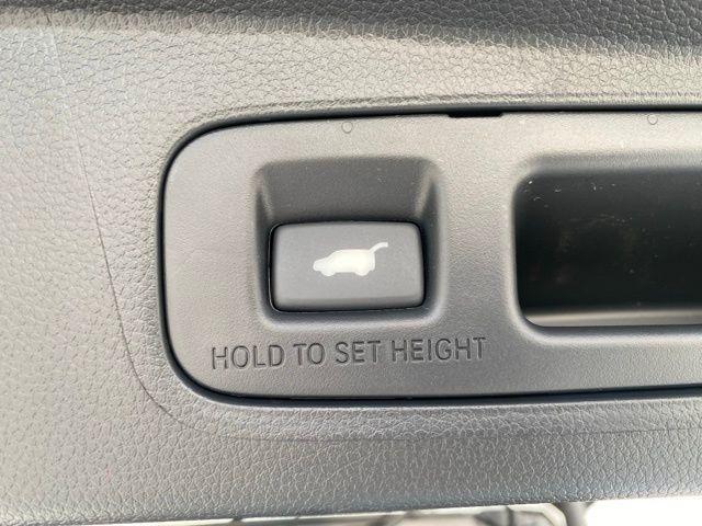 new 2026 Honda CR-V Hybrid car, priced at $39,695