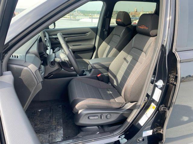 new 2026 Honda CR-V Hybrid car, priced at $39,695