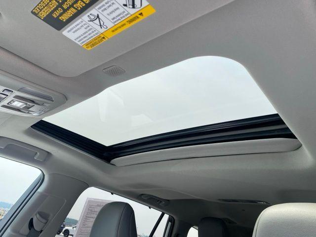 used 2021 Toyota Highlander car, priced at $37,988