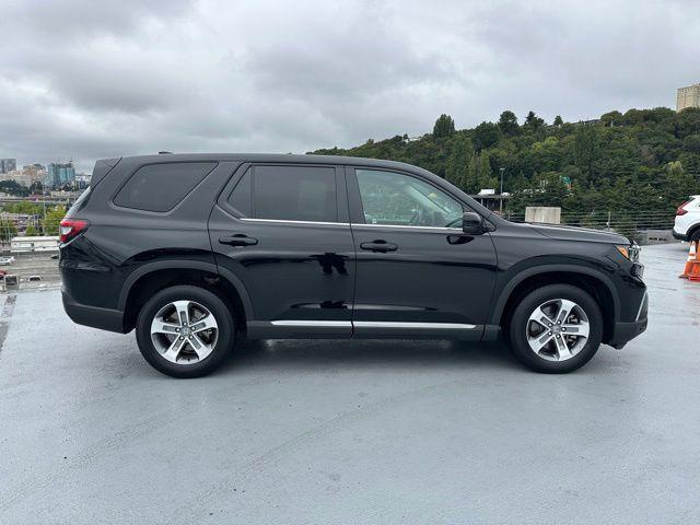 used 2023 Honda Pilot car, priced at $38,988