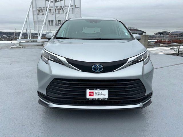 used 2021 Toyota Sienna car, priced at $33,896