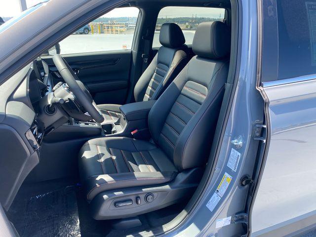 new 2025 Honda CR-V Hybrid car, priced at $42,700