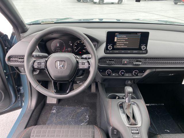 new 2025 Honda HR-V car, priced at $30,400