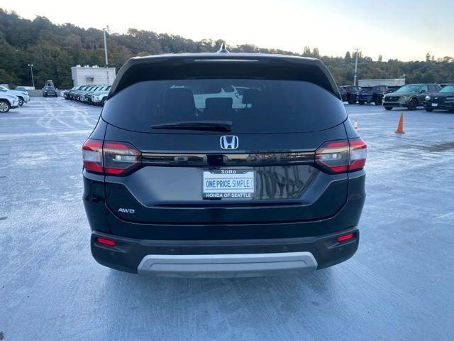used 2023 Honda Pilot car, priced at $35,888