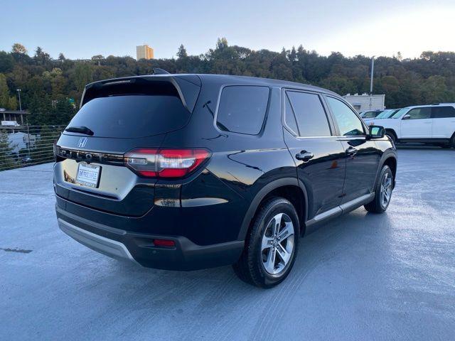 used 2023 Honda Pilot car, priced at $35,888