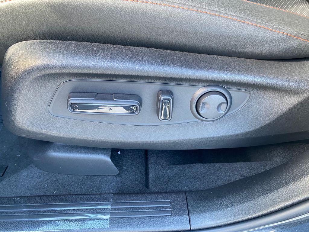 new 2026 Honda CR-V Hybrid car, priced at $40,576