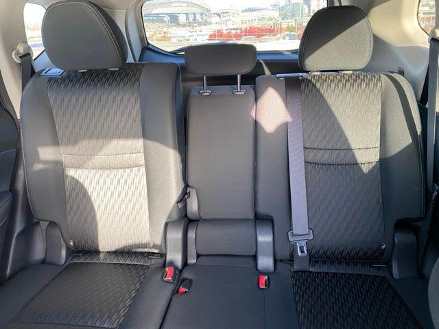 used 2019 Nissan Rogue car, priced at $13,488