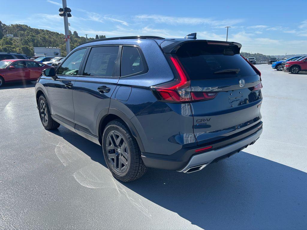 new 2026 Honda CR-V Hybrid car, priced at $38,999