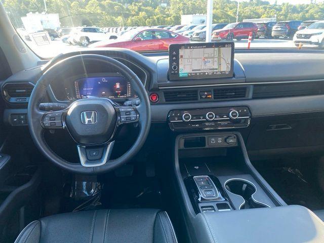 used 2023 Honda Pilot car, priced at $46,988