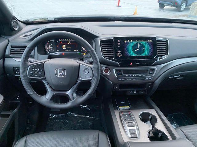 new 2025 Honda Passport car, priced at $42,377