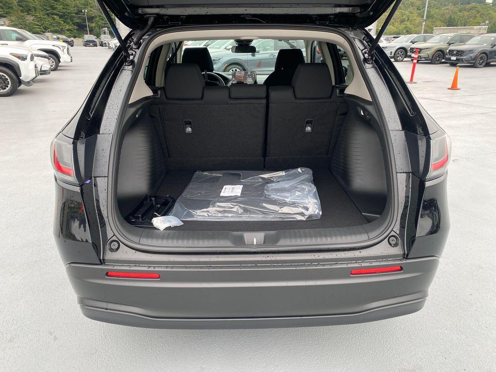 new 2026 Honda HR-V car, priced at $28,499